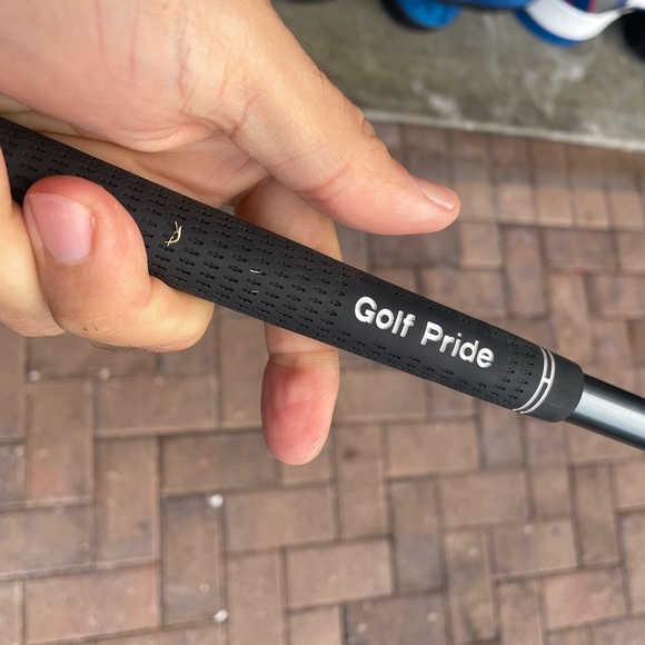 Adams Idea V3 Iron N8 In Right Handed Ladies Flex - Picture 4 of 7